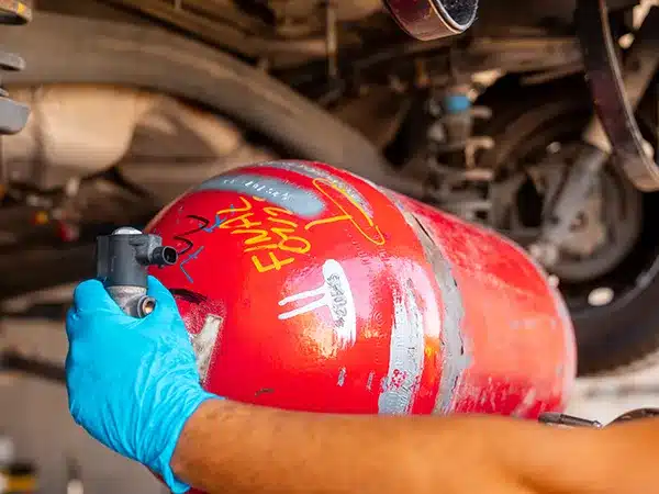 Officina-specializzata-impianti-gas-metano